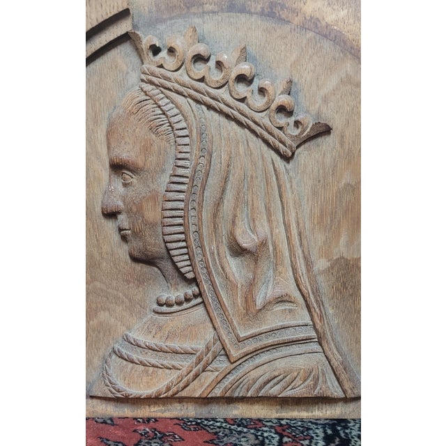 Pair Antiqure Carved Oak Panels of a King & Queen For Sale In Philadelphia - Image 6 of 8