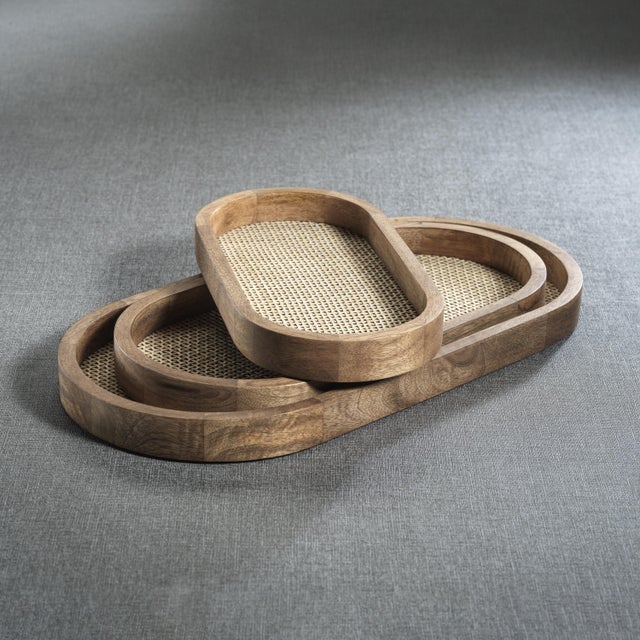 Banyan Mango Wood with Rattan Inlay Oval Tray, Large For Sale In Los Angeles - Image 6 of 7