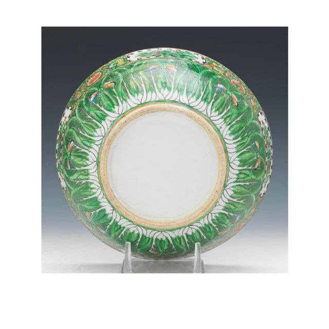 Late 18th Century Chinese Famille Verte Porcelain Bowl With Floral Detail For Sale In Phoenix - Image 6 of 6