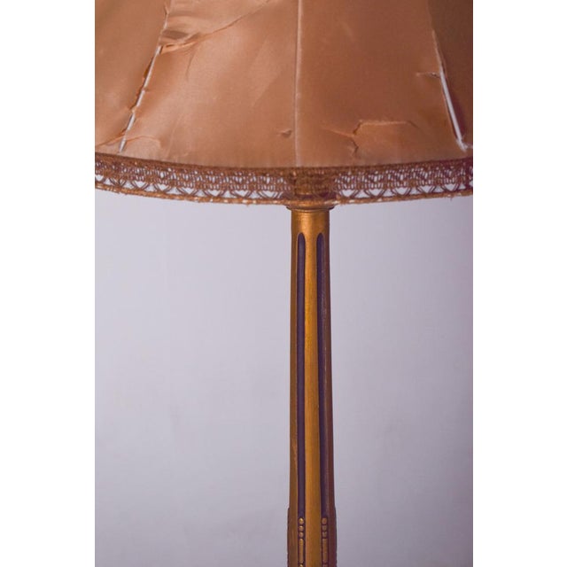 Gilded Wooden Floor Lamp with Fabric Lampshade, 1890 For Sale - Image 9 of 10