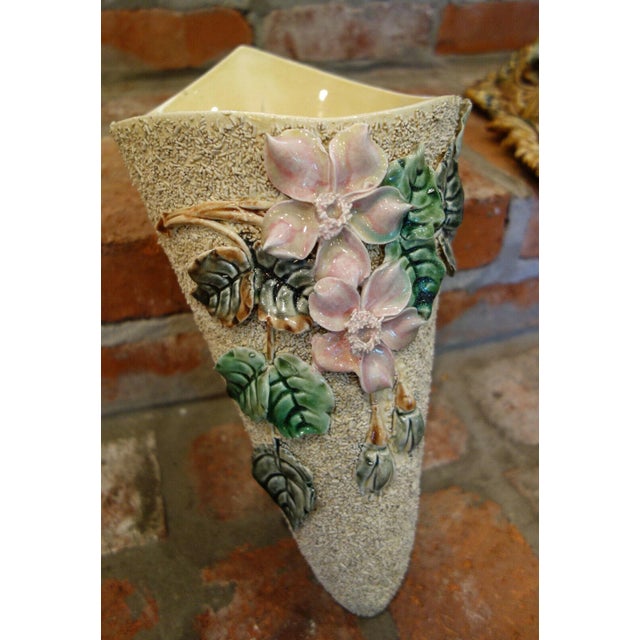 Antique French Majolica Barbotine Wall Pocket Flower Vase 19th Century Confetti For Sale - Image 13 of 13