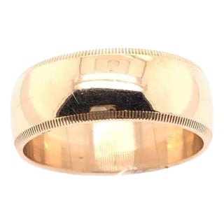 14 Karat Yellow Gold Wedding Ring/Band For Sale