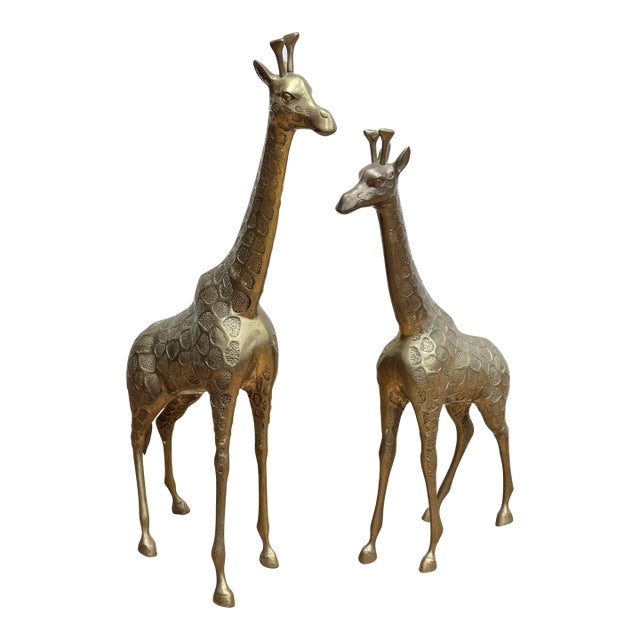 Vintage Large Hollywood Regency Style Brass Giraffes, a Pair For Sale