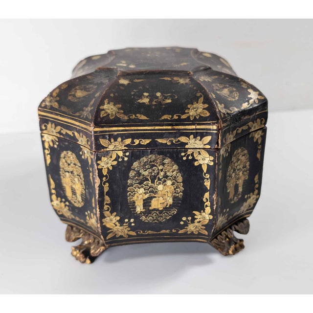 19th Century Chinese Export Black Lacquer Tea Caddy With Gilt Decoration For Sale In New York - Image 6 of 13