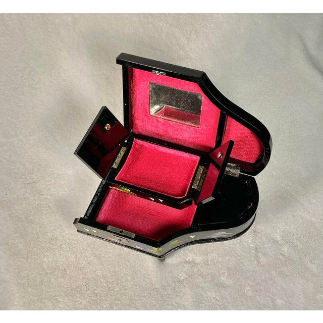 Vintage Mid-Century Japanese Lacquer Grand Piano Jewelry Music Box, 1950s For Sale - Image 9 of 12