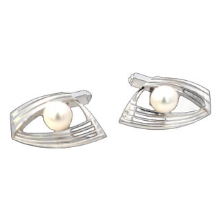 1990s Mikimoto Estate Akoya Pearl Mens Cufflinks 7 mm Silver, 2 pieces For Sale