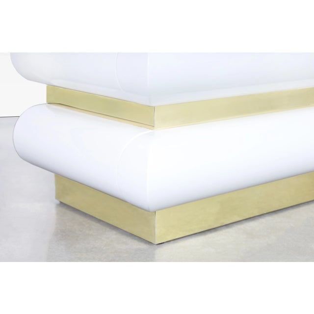 Wood Vintage Italian Postmodern White Lacquered and Brass Dresser, 1980s For Sale - Image 7 of 11