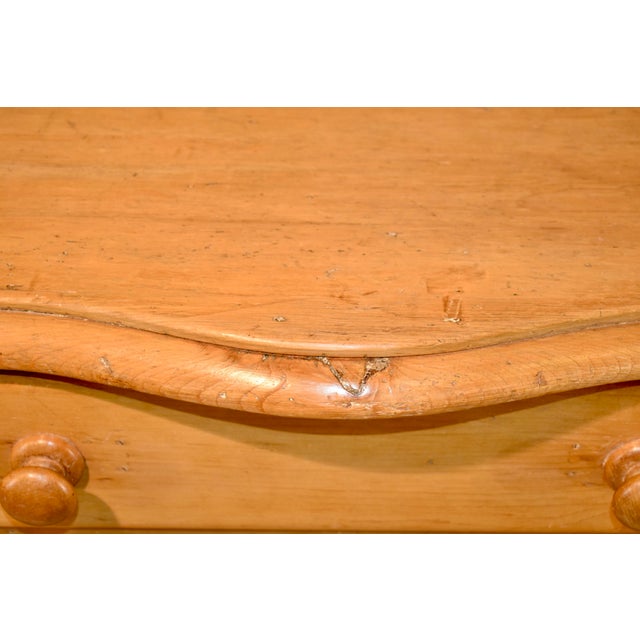 Tan 19th Century English Pine Dresser Base With Bowed Front For Sale - Image 8 of 9