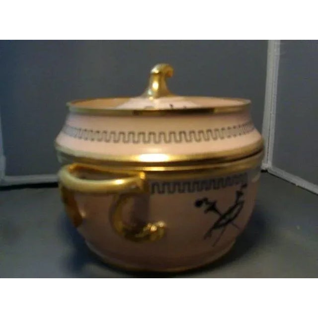 19th Century 1810 Coalport Porcelain Neoclassical Silhouettes Fruit Cooler For Sale - Image 5 of 8