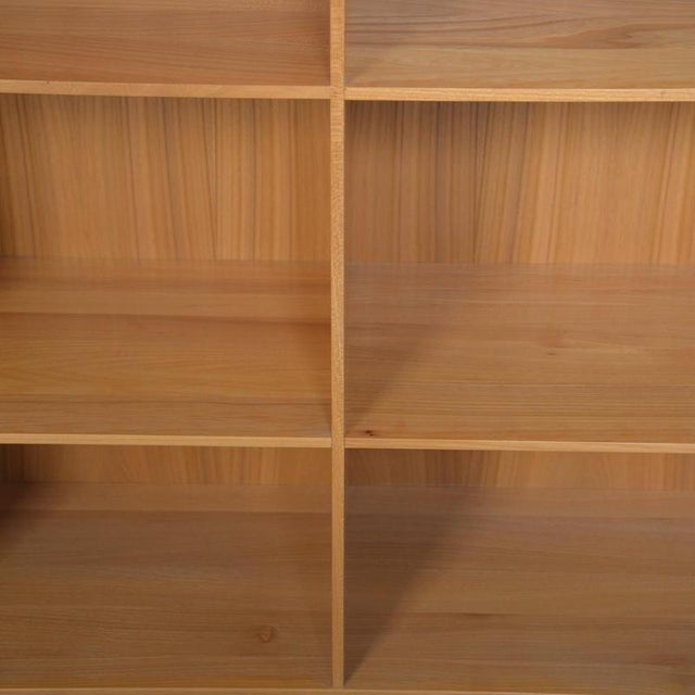 Vintage Bookcase in Elm from Mogens Koch, 1970s For Sale - Image 4 of 9