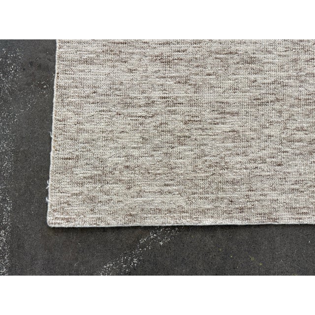 Textile 9ft X 12ft Modern Design Textured Neutral Area Rug For Sale - Image 7 of 12