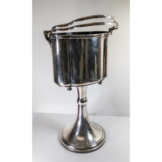 Mid-Century Modern Silverplate Tableside Champagne Wine or Ice Bucket For Sale In New York - Image 6 of 14