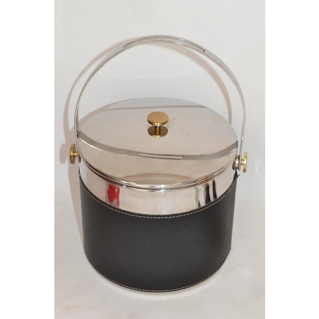 1990s Oneida Stainless Steel Brass & Faux Leather Ice Bucket Tongs Set- 2 Pieces For Sale In Miami - Image 6 of 13