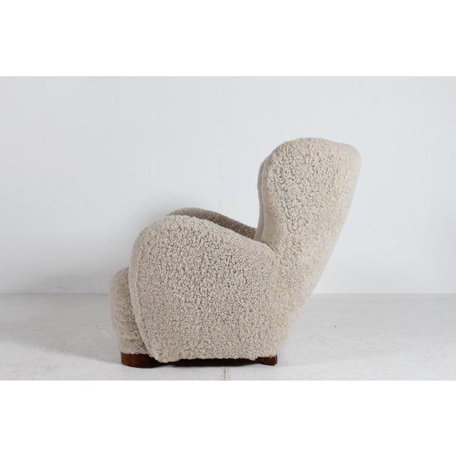 Large Art Deco Danish Lounge Chair in Sheepskin in the style of Fritz Hansen, 1930s For Sale - Image 6 of 11