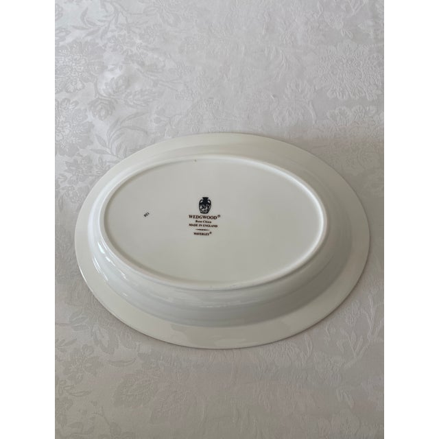 Traditional Late 20th Century Exquisite Wedgwood Waverley Bone China Oval Serving Bowl Mint Condition For Sale - Image 3 of 12