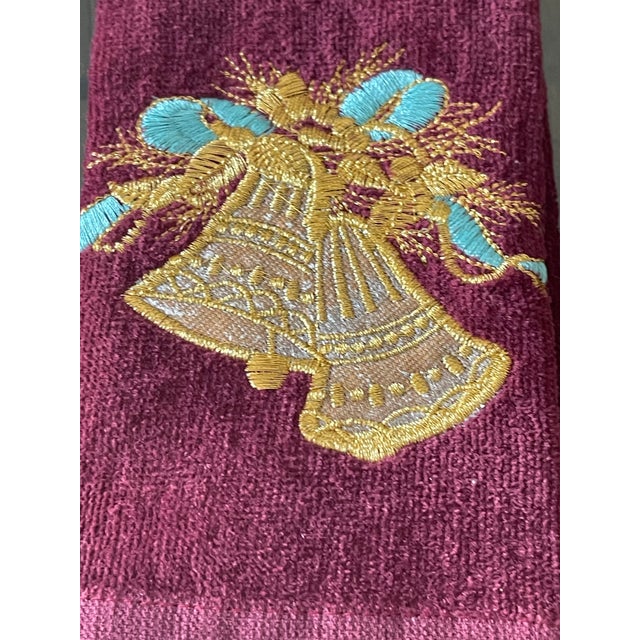 Shabby Chic Set of 3 Face /Hand Terry Guest Towels Embroidered for Christmas For Sale - Image 3 of 3