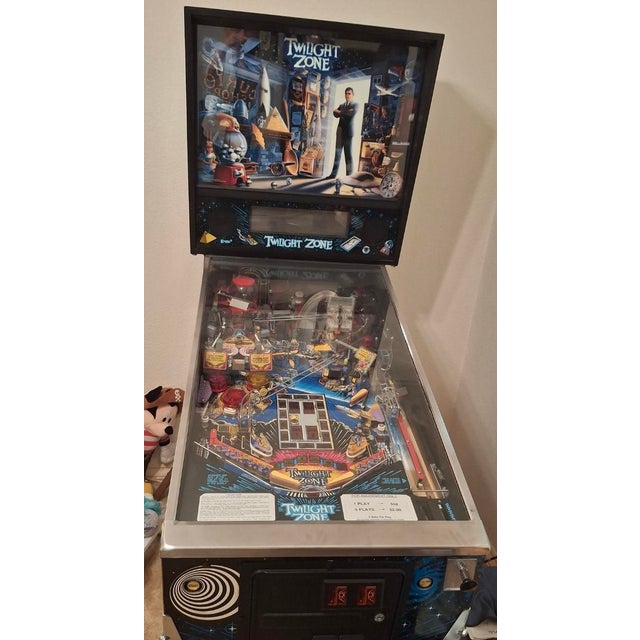 Metal Vintage 1993 Bally Midway "The Twilight Zone" Widebody Pinball Machine For Sale - Image 7 of 15