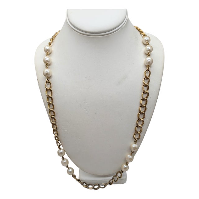 Vintage 1980s Signed Napier Goldtone Faux-Pearl Sautoir Necklace For Sale