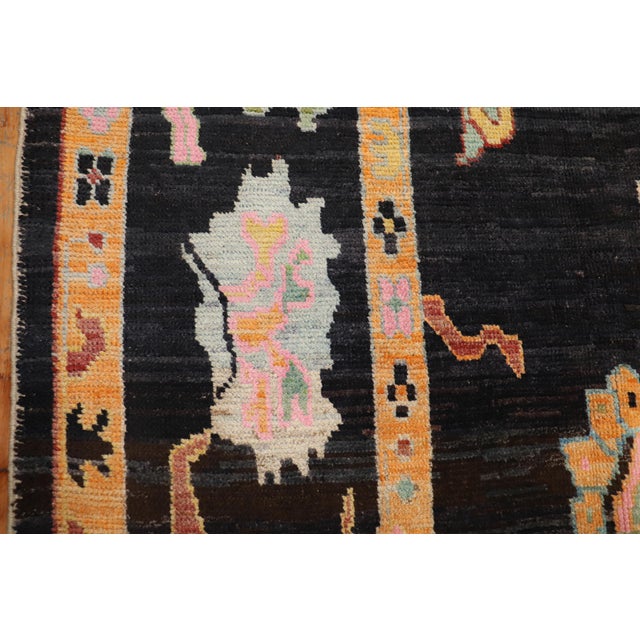 Black Contemporary Turkish Oushak Inspired Multicolor Rug For Sale - Image 8 of 12