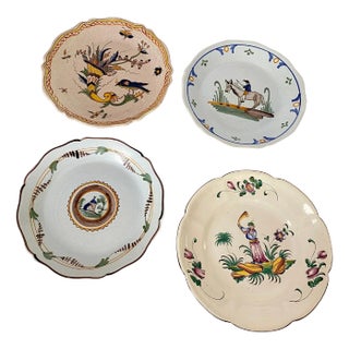 19th Century French Faience Plates with Bird Pattern in Blue, Green, Set of 4 For Sale