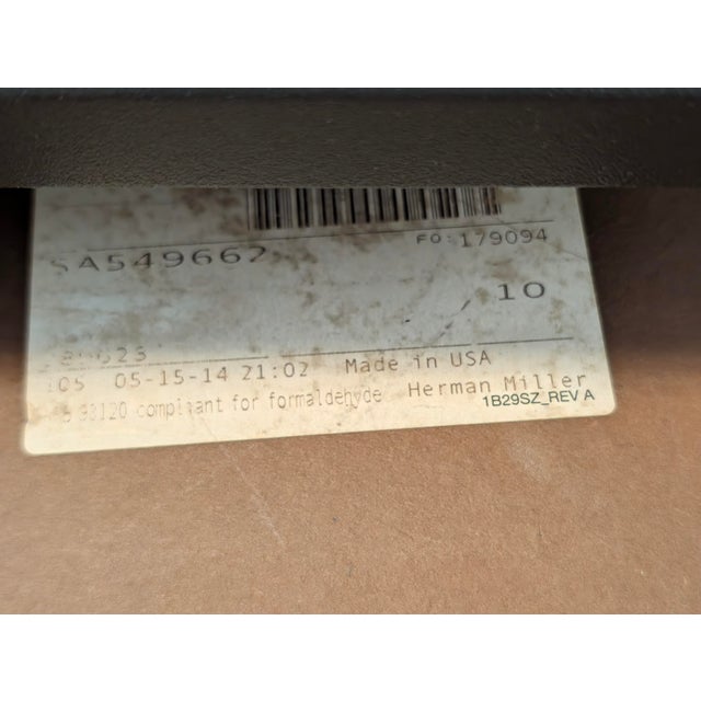 Herman Miller Herman Miller Renew Sit-to-Stand Desk, Beige - Mid-Century Modern For Sale - Image 4 of 14