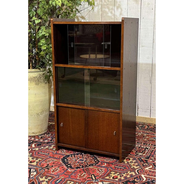 1960s English Oak Bookcase with Sliding Doors, 1960s For Sale - Image 5 of 14