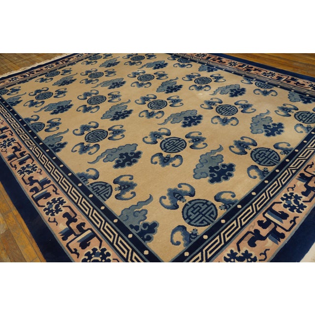 Chinoiserie 1980s Beige Asymmetric Vintage Chinese Peking Rug 9' X 12' Knotted Wool Carpet For Sale - Image 3 of 5