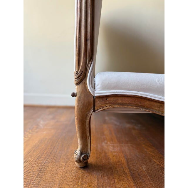 1880 European Walnut Daybed For Sale In Birmingham - Image 6 of 7