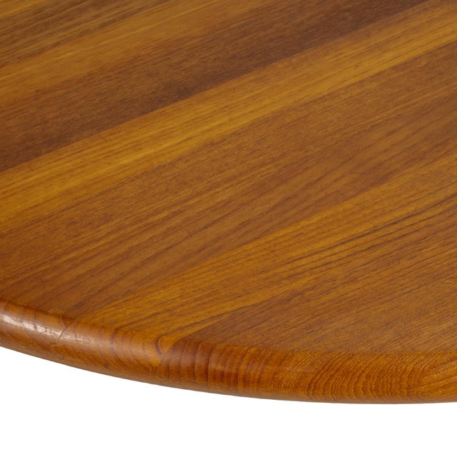 1980s Danish Modern Solid Teak Dining Table W/ Leaf, Oval Extension Table For Sale - Image 15 of 16