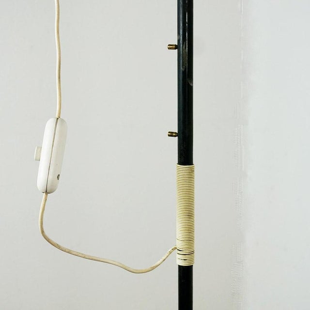Kalmar Mid-Century Austrian Brass Floor Lamp Mod. 2097 Pelikan attributed to J.T. Kalmar, 1950s For Sale - Image 4 of 16