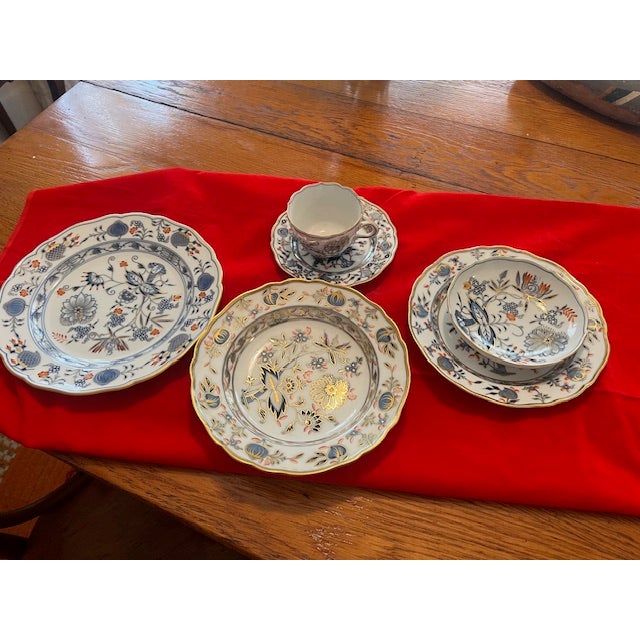 18th Century 18th Century Meissen Blue Onion Rich 48 pcs For Sale - Image 5 of 7