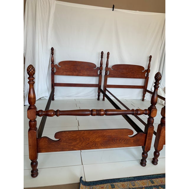 Traditional Pair of Vintage Pineapple Post 1950's Colonial Twin Size Bed Frames For Sale - Image 3 of 18