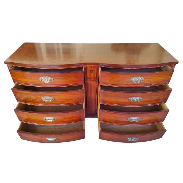 Wood Dixie Furniture Company Vintage 1940s Mahogany Dresser For Sale - Image 7 of 11