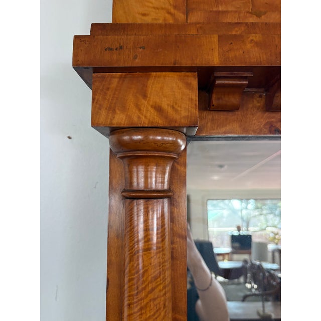 Early 19th Century Biedermeier Walnut Architectural Mirror For Sale In Houston - Image 6 of 7