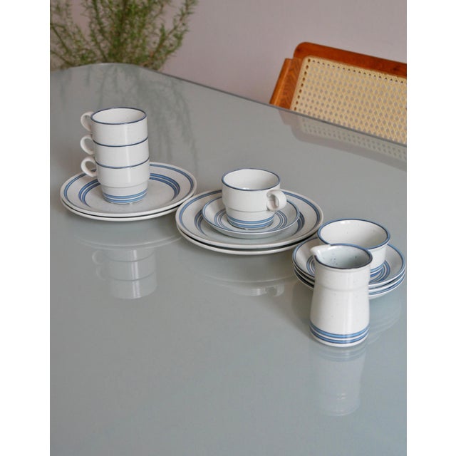 Ceramic Dart Coffee Service from Gustavsberg, 1970s, Set of 14 For Sale - Image 7 of 7