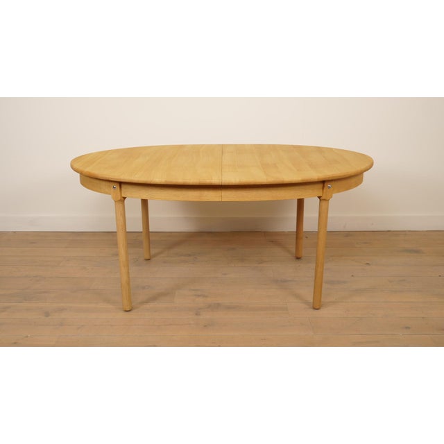 Vintage Oval Extendable Dining Table in Oak, 1960s For Sale - Image 4 of 18