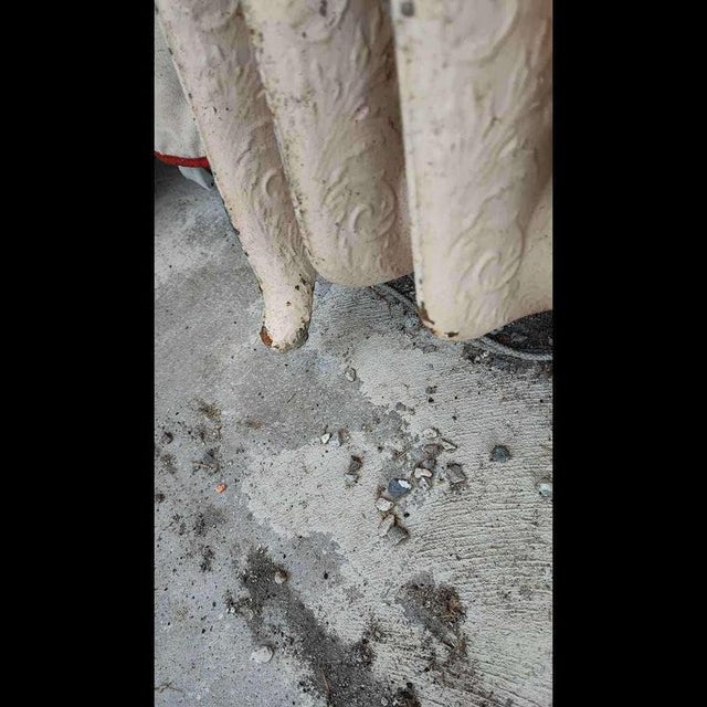 Vintage Cast Iron Heater with Elaborate Details For Sale - Image 7 of 9