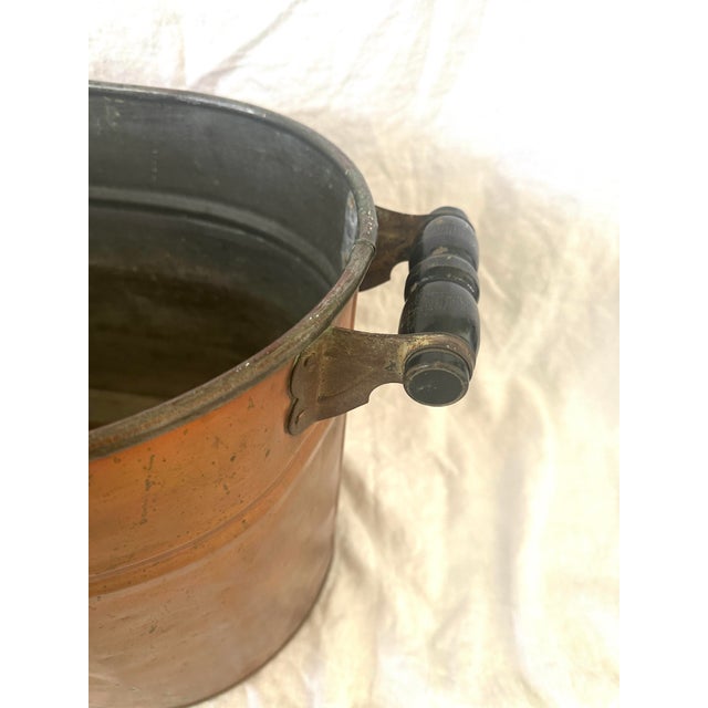 Rustic European Vintage Copper Boiler Wash Bucket For Sale In Palm Springs - Image 6 of 10