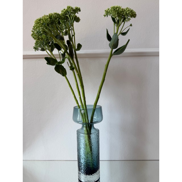 Model 1495 Smoke Blue Safari Vase by Tamara Aladin for Riihimäen Lasi, 1970s For Sale - Image 12 of 13