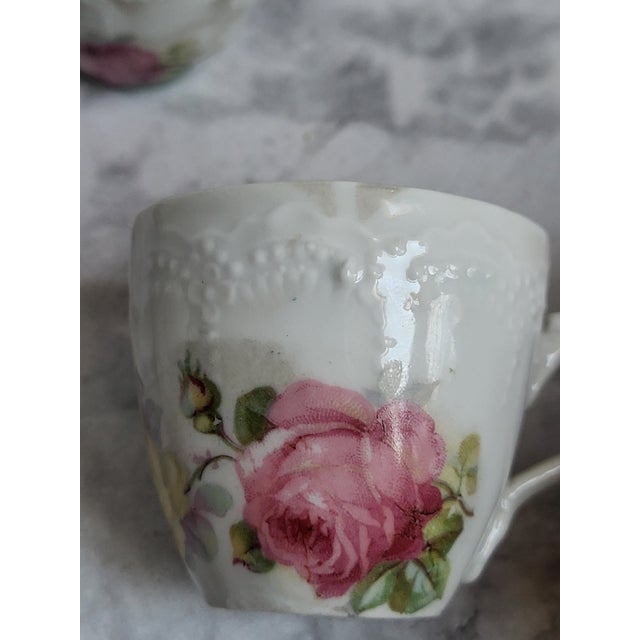 Late 19th Century Hand Painted Peonies on Porcelain Leuchtenburg,Germany Demitasse Tea Cups - 4 pcs For Sale - Image 4 of 12