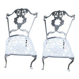 Example of Molla Outdoor Seating