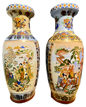 Chinese Vases Depicting Meeting in the Garden, Set of 2