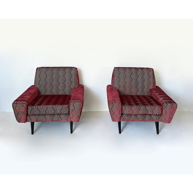 Mid-Century Modern Armchairs in Geometric Velvet, 1950s, Set of 2 For Sale - Image 3 of 10
