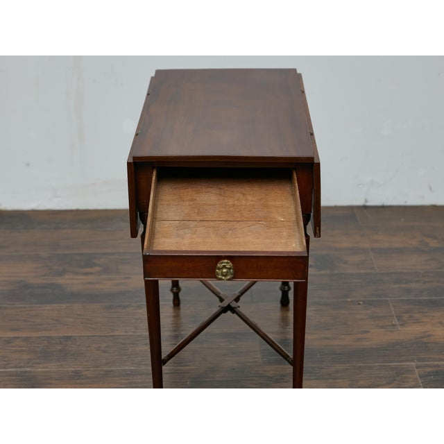 Brown 19th Century English Mahogany Drop-Leaf Table with Slender Tapering Legs For Sale - Image 8 of 12