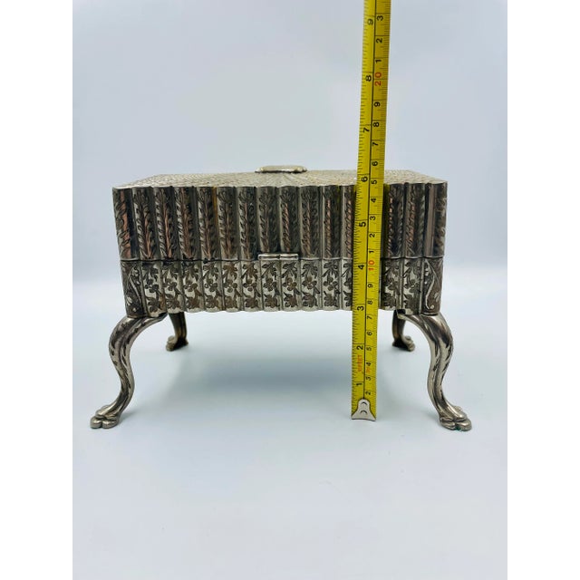 Mid 20th Century Fred Zimbalist Music Company Music Box For Sale - Image 12 of 13