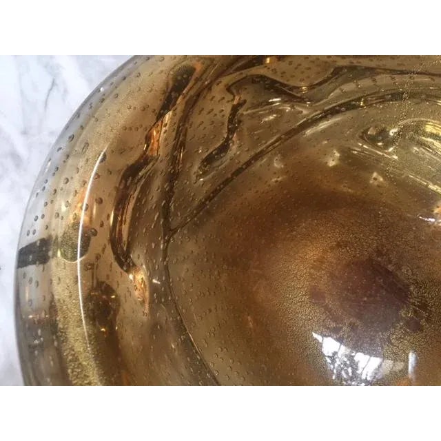 1960s 1960s Contemporary Murano Gold Amber Bubble Art Glass Bowl For Sale - Image 5 of 8