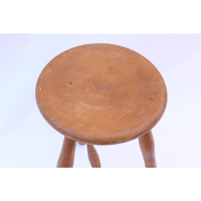 Brown Scandinavian 3-Legged Farmer's Stool in Beech, 1890s For Sale - Image 8 of 12