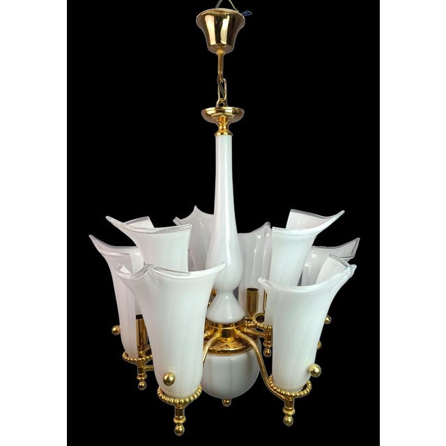 Unmistakable and mythical grated white glass of Venini I have official proof of authenticity such as vintage catalogs,...