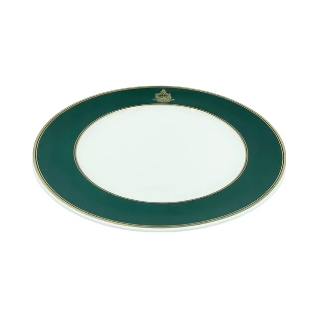 1990s 5-Star the Beverly Hills Hotel Green & Gold Charger Dining Dinner Plate For Sale - Image 12 of 13