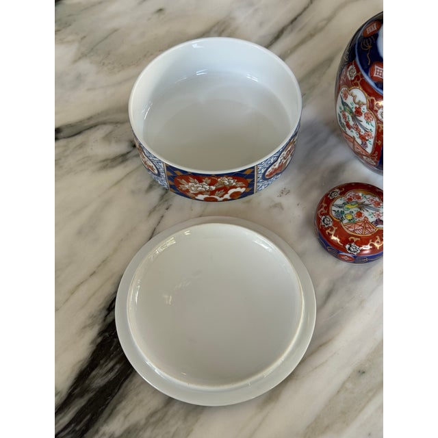 Vintage Japanese Imari Fine Porcelain Ginger Jar Set - 2 Pieces For Sale - Image 11 of 18